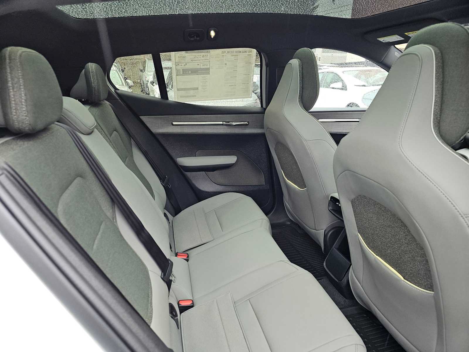 New 2026 Volvo EX30 Plus w/ Protection Package RWD image 13