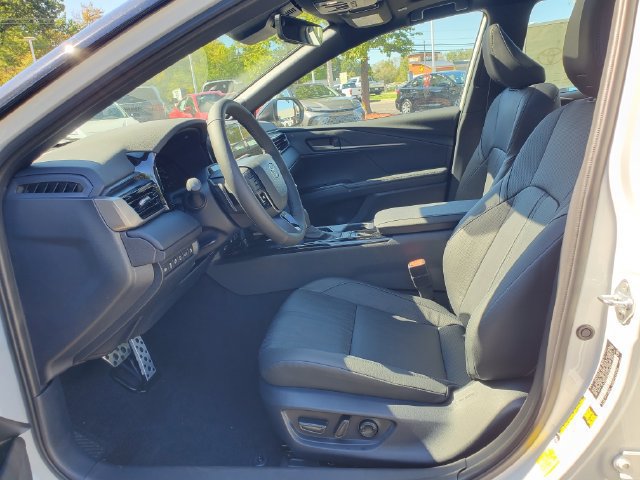 New 2026 Toyota Camry XSE FWD image 16