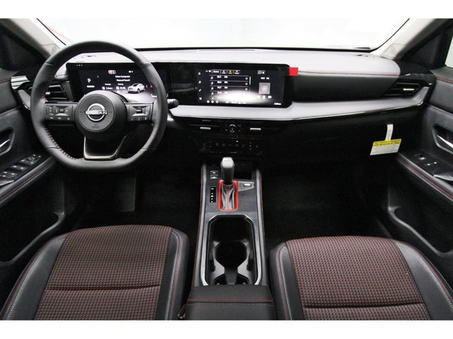 New 2027 Nissan Kicks SR w/ SR Premium Package FWD image 7