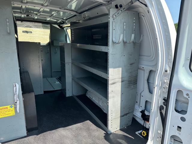 Used 2010 Ford E-250 and Econoline 250 E-250 ( NATURAL GAS) ONLY image 24