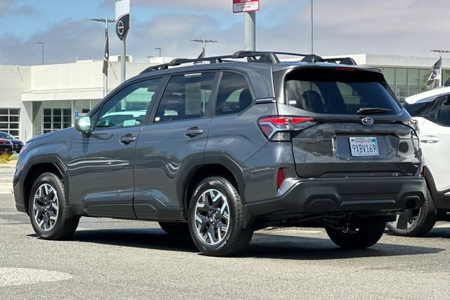 Used 2026 Subaru Forester Premium AWD/4WD image 6