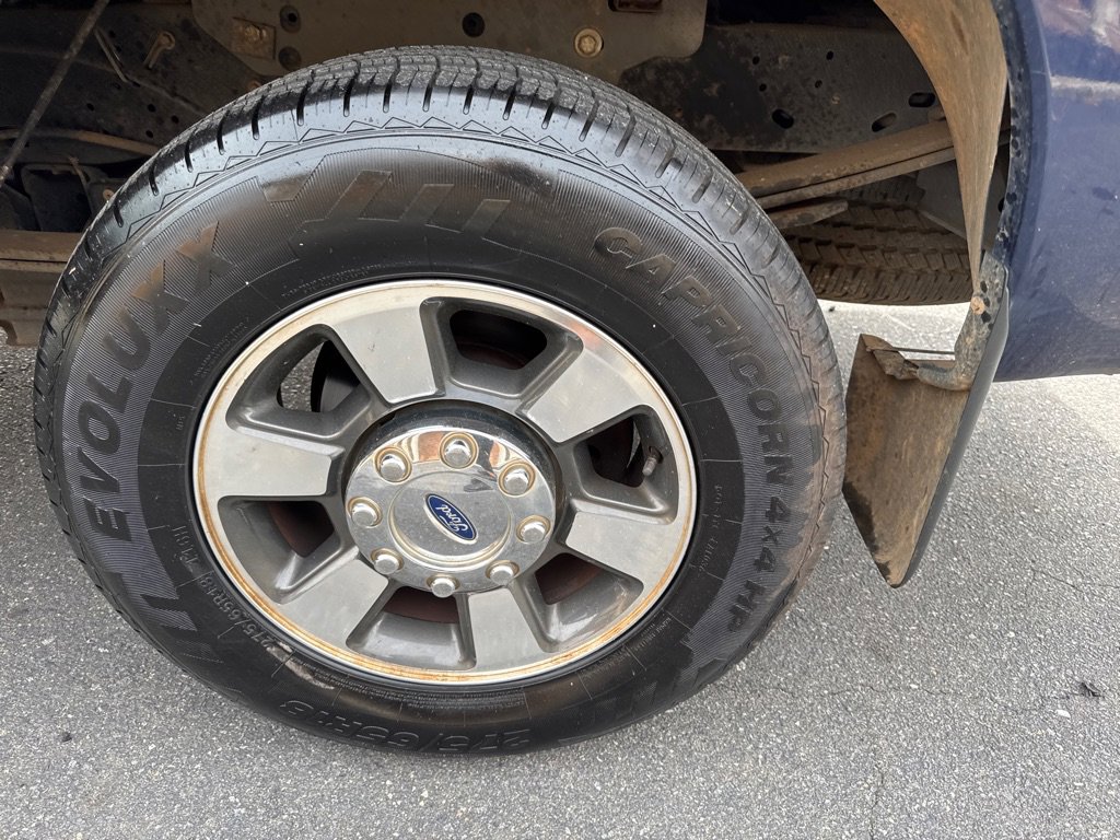 Used 2011 Ford F250 Lariat w/ Lariat Interior Pkg image 18