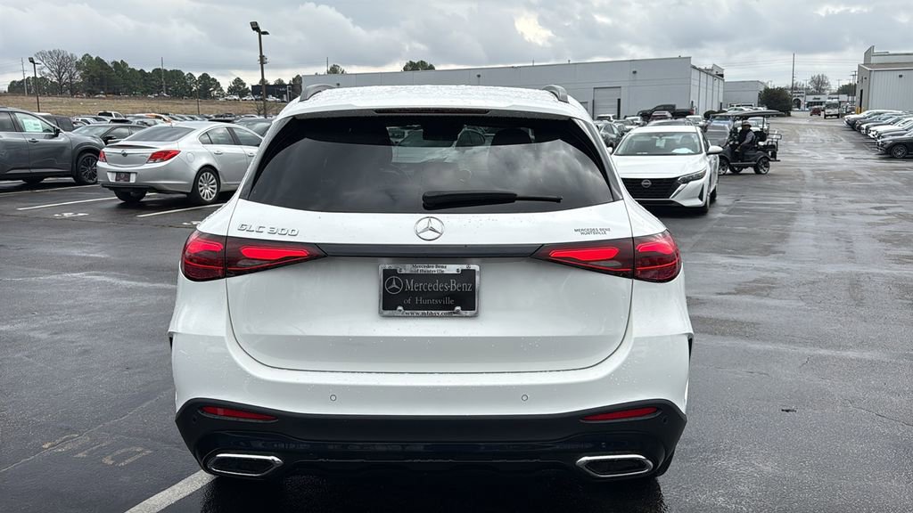 Certified 2024 Mercedes-Benz GLC 300 image 4