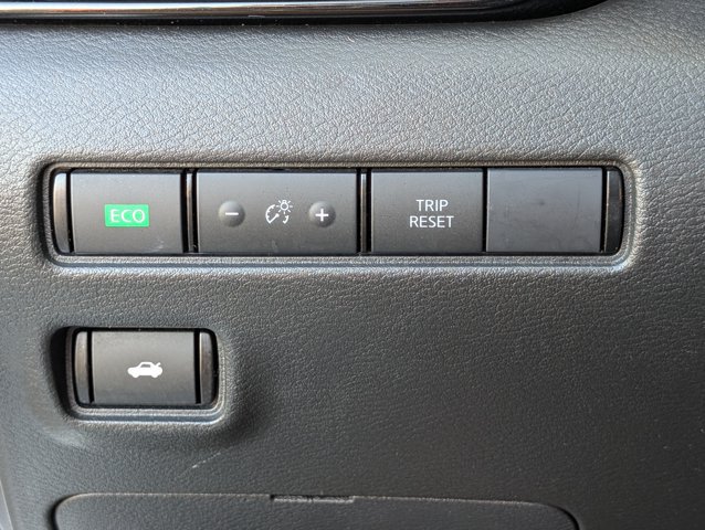 Certified 2024 Nissan Sentra SV FWD image 19