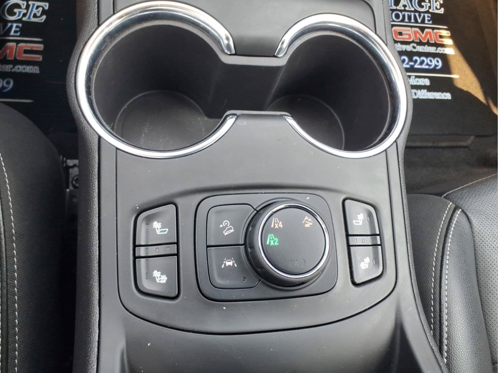 Used 2023 GMC Terrain SLT AWD/4WD image 25