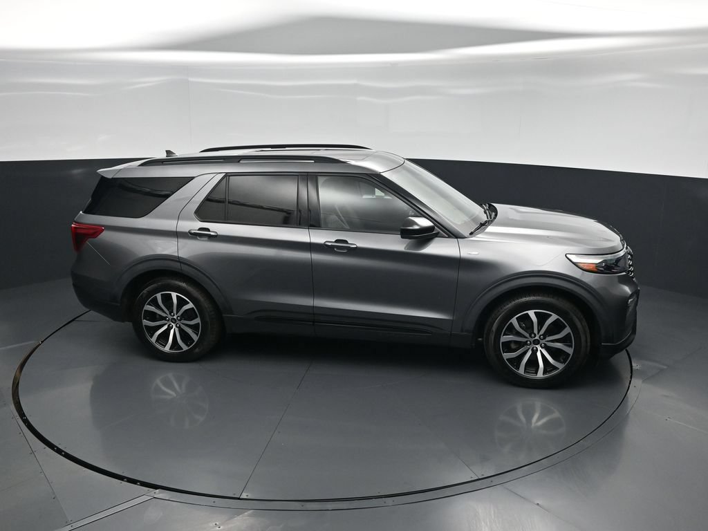 Certified 2023 Ford Explorer ST-Line w/ Class IV Trailer Tow Package RWD image 52