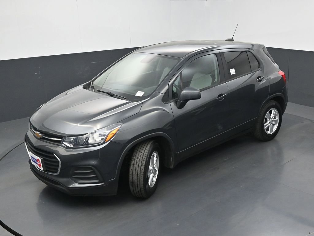 Used 2019 Chevrolet Trax LS w/ Tint and Cruise Package image 27