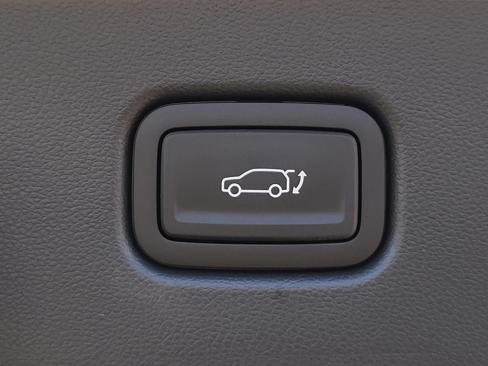 New 2026 Hyundai Kona Limited FWD image 11
