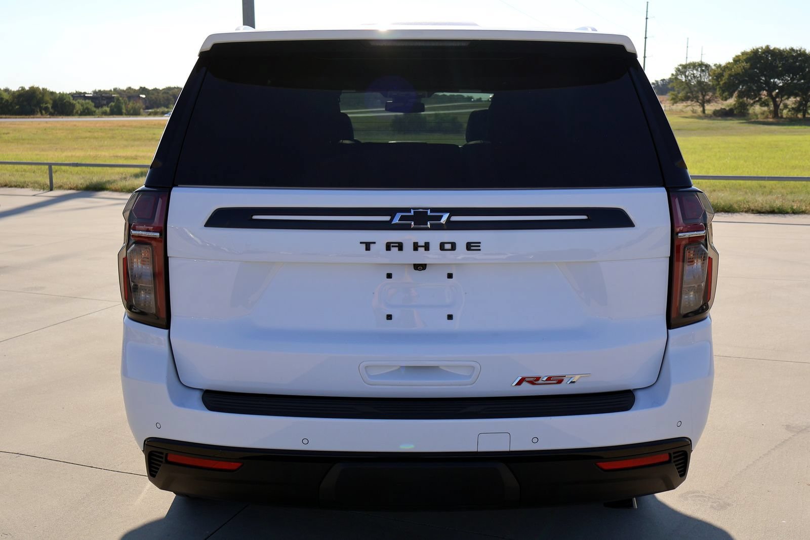 Used 2023 Chevrolet Tahoe RST w/ Luxury Package RWD image 7