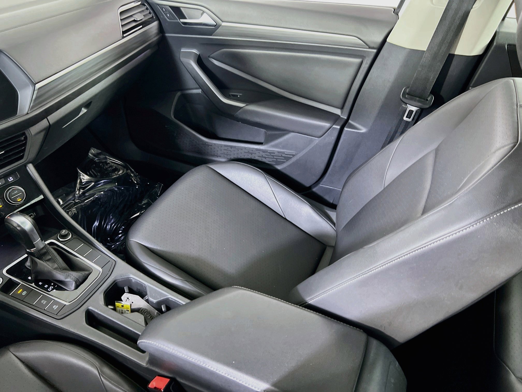 Used 2019 Volkswagen Jetta SEL image 23