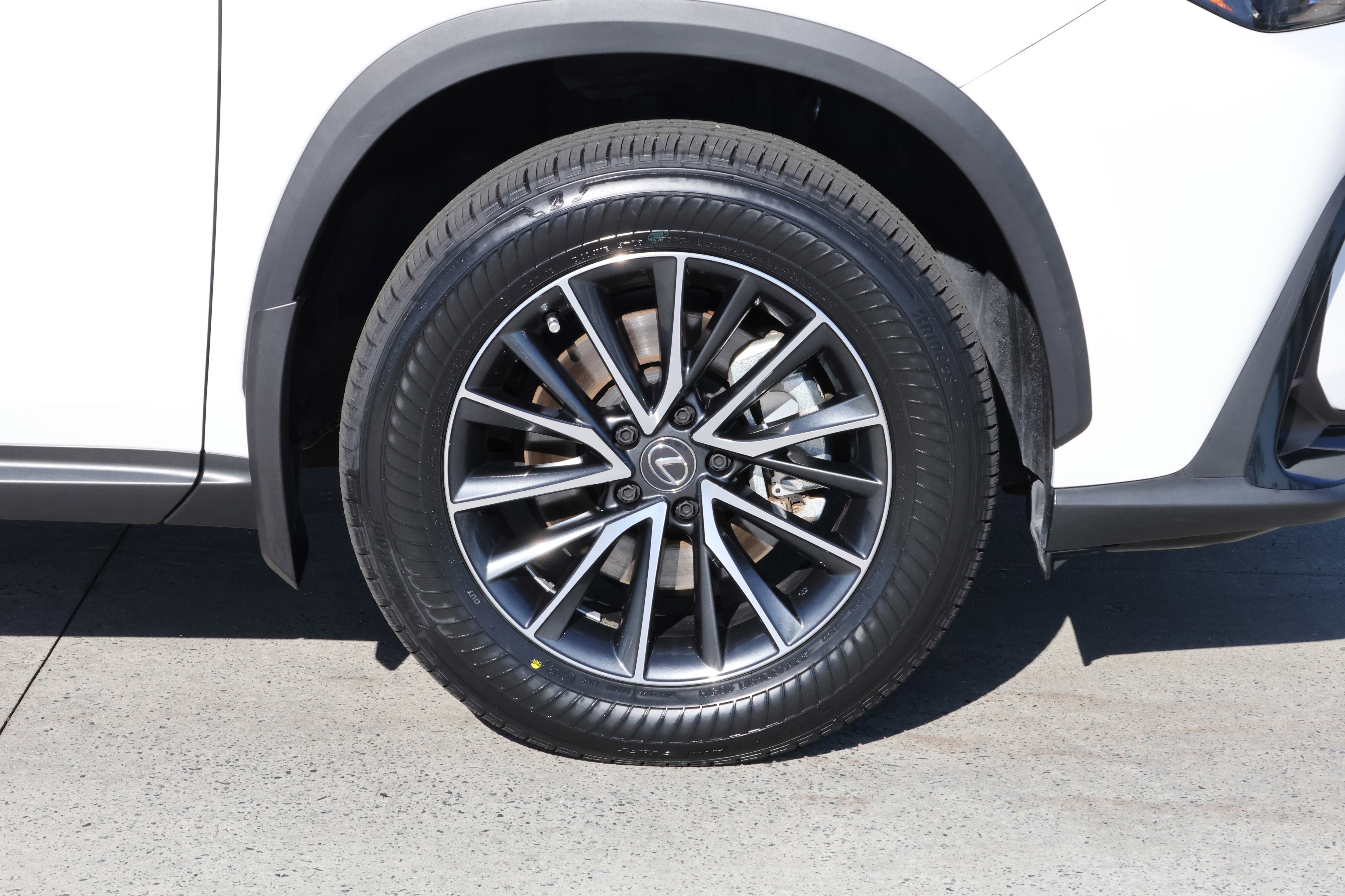 Used 2024 Lexus NX 350 350 Premium image 11