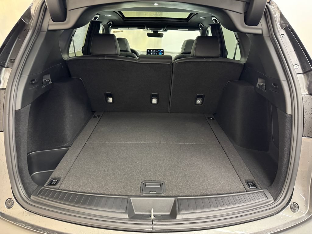 Used 2025 Acura RDX SH-AWD image 35