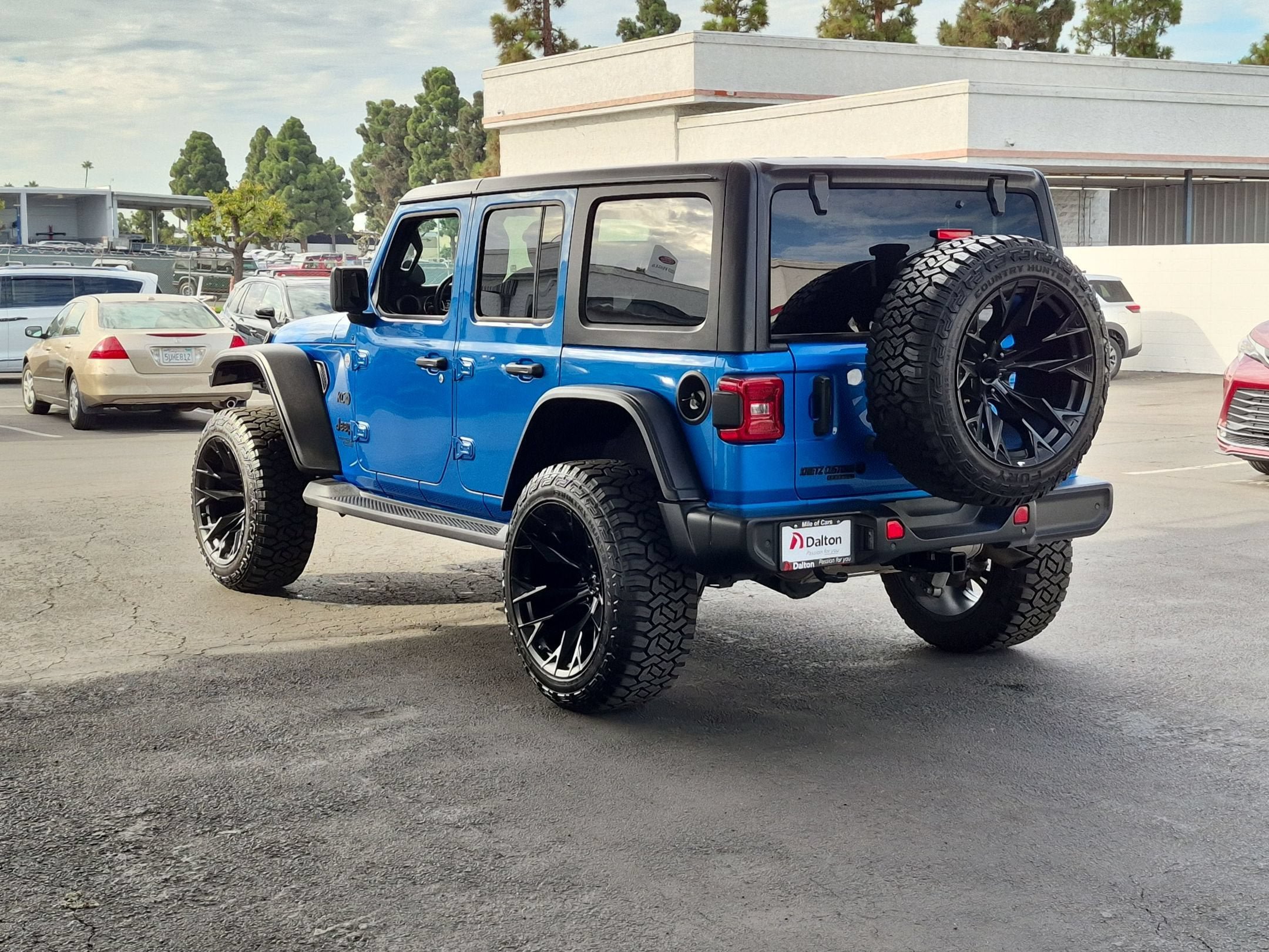 Used 2021 Jeep Wrangler Unlimited Sport AWD/4WD image 6