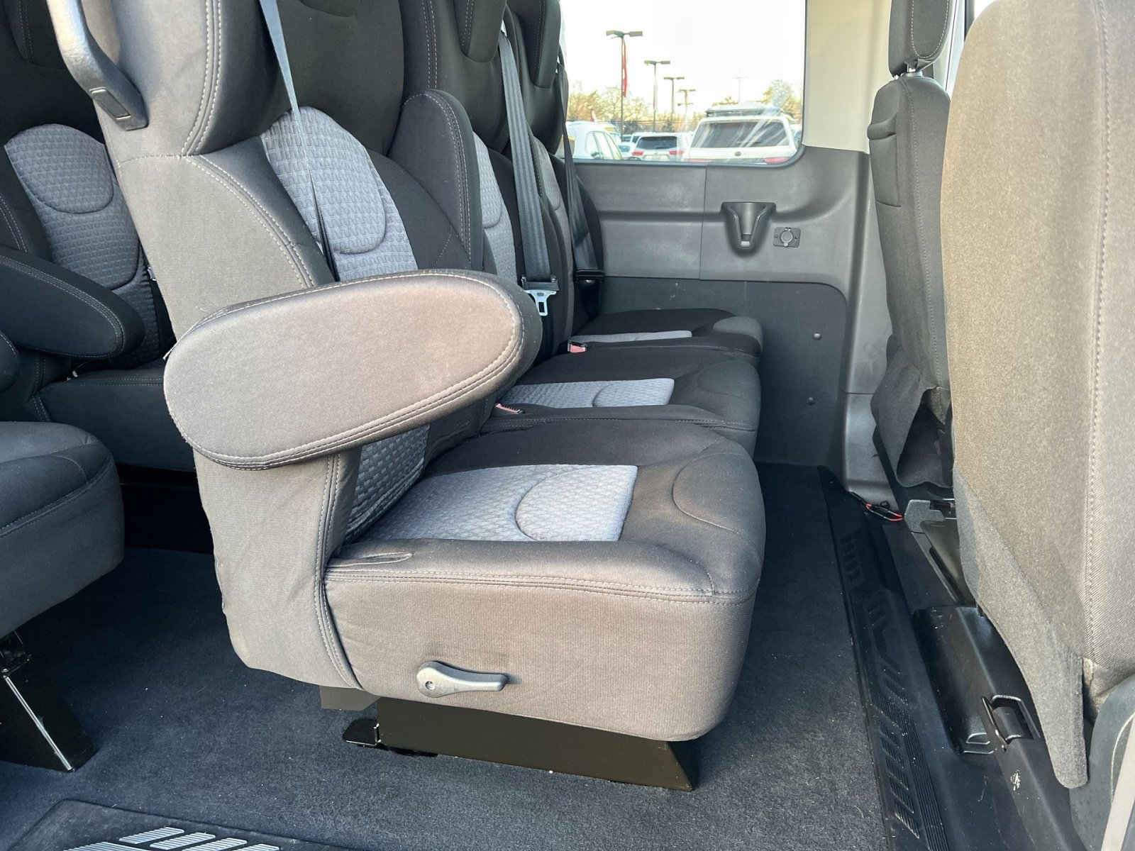 Used 2023 Ford Transit 350 XLT image 23