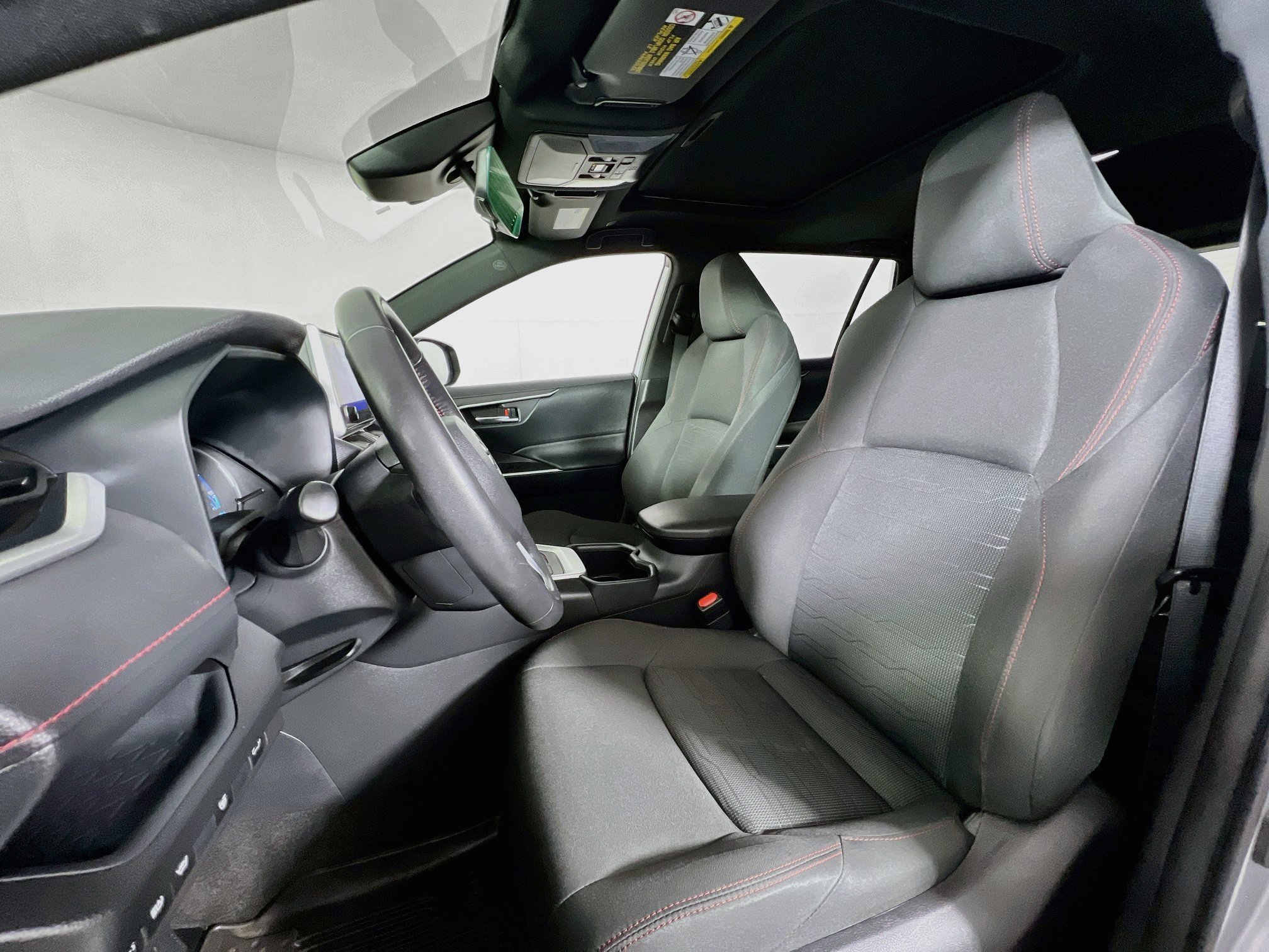 Used 2024 Toyota RAV4 SE w/ Weather & Moonroof Package AWD/4WD image 11