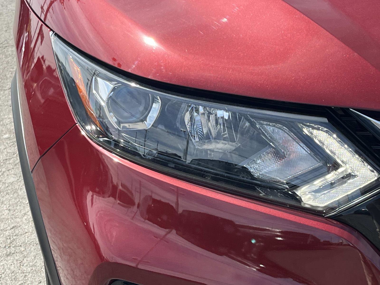 Used 2021 Nissan Rogue Sport SL image 6