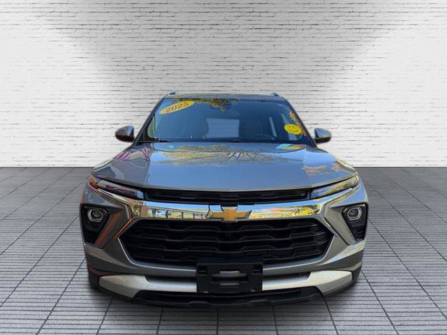 Used 2025 Chevrolet TrailBlazer LT image 6