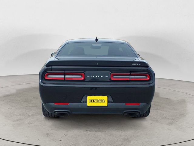 Used 2016 Dodge Challenger SRT Hellcat RWD image 4