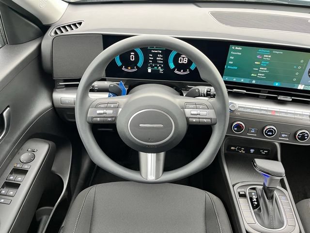 New 2026 Hyundai Kona SE FWD image 8