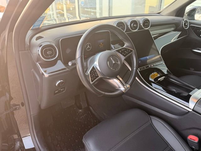 Used 2023 Mercedes-Benz GLC 300 4MATIC image 12