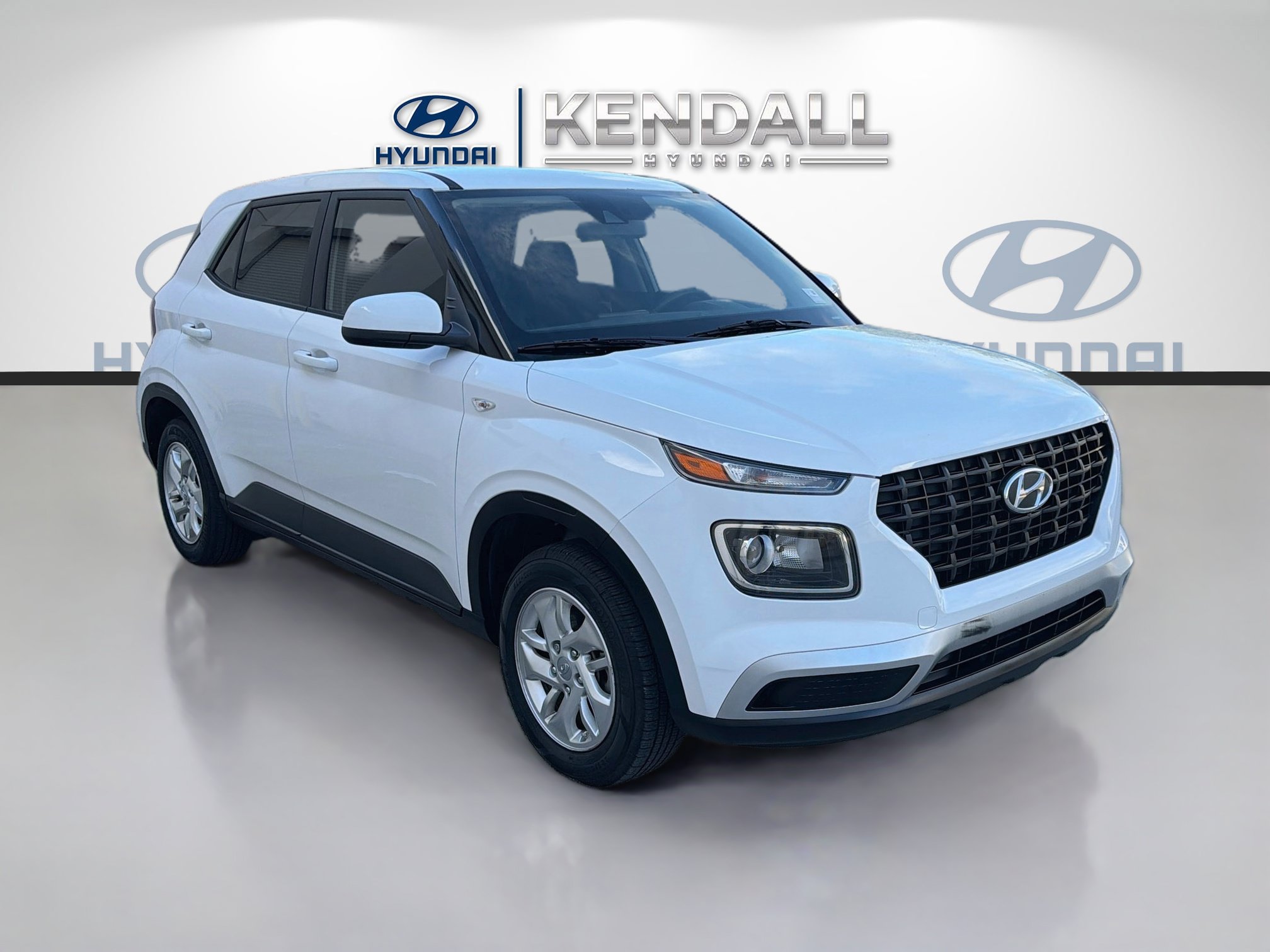 Used 2022 Hyundai Venue SE w/ Cargo Package