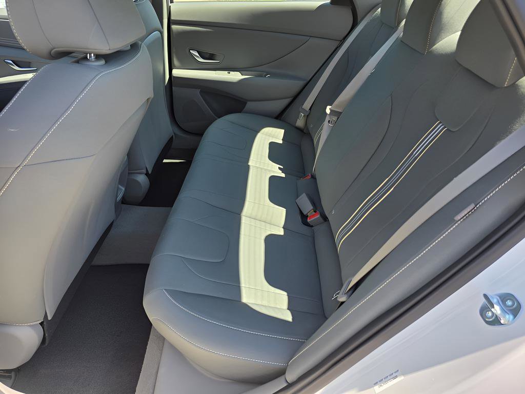 New 2026 Hyundai Elantra Sport image 11