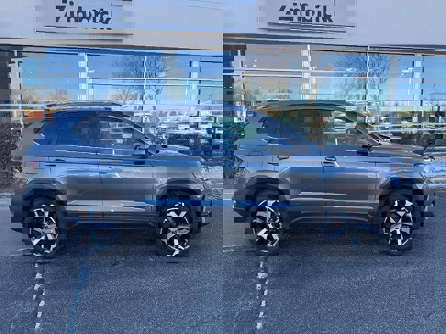 New 2026 Volkswagen Taos SEL AWD/4WD image 2