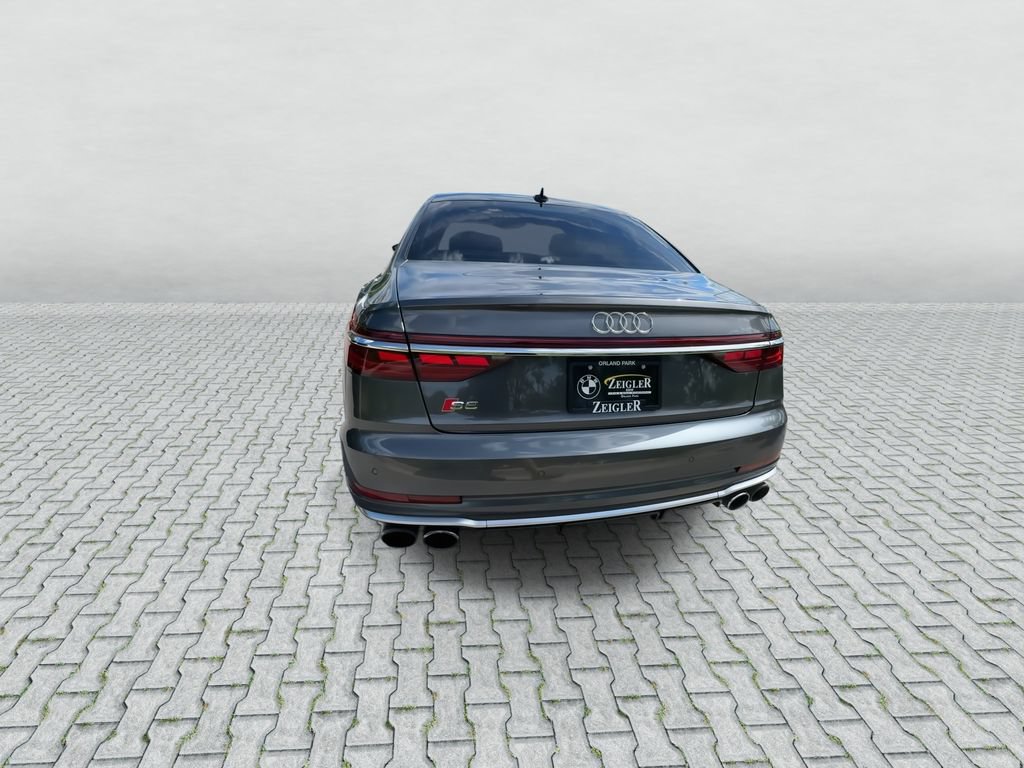 Used 2022 Audi S8 AWD/4WD image 7