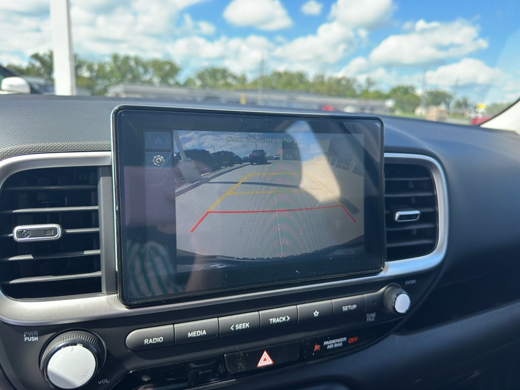 New 2026 Hyundai Venue SEL FWD image 19