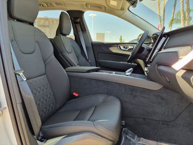 New 2026 Volvo XC60 B5 Plus w/ Climate Package PRO AWD/4WD image 14