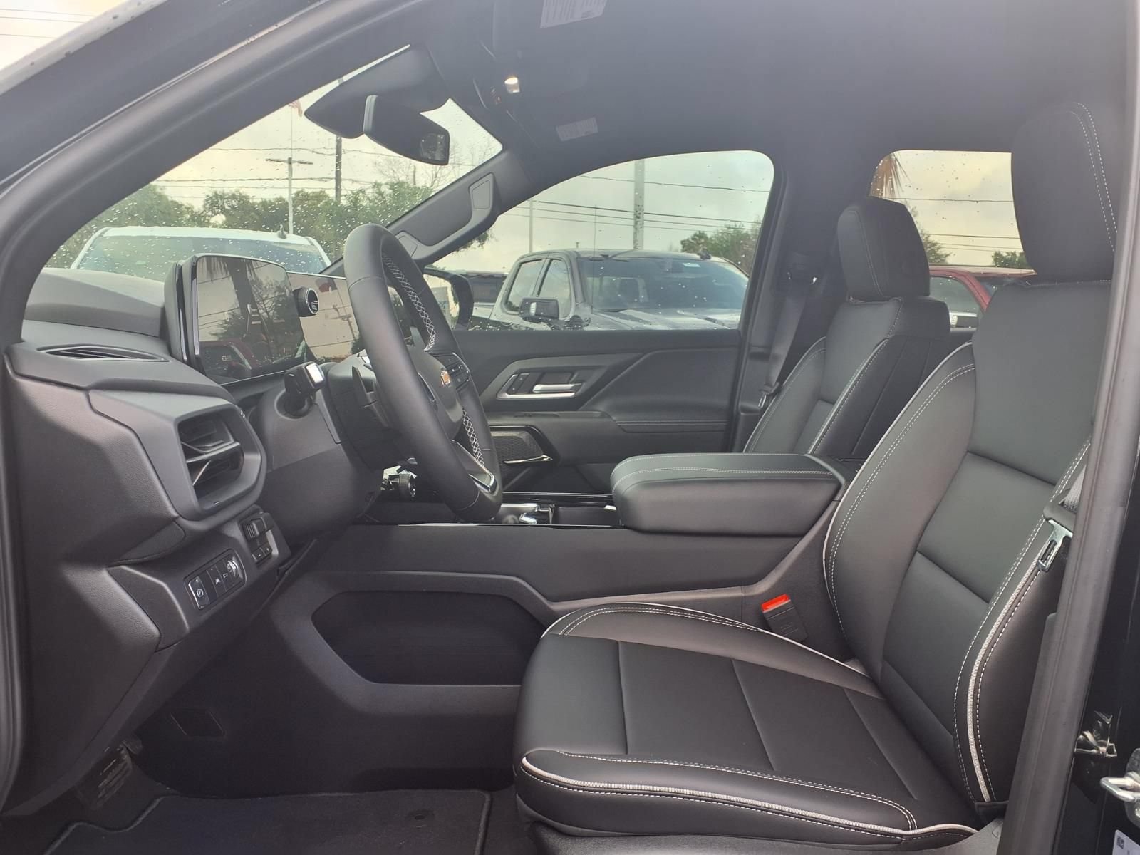 New 2026 Chevrolet Silverado EV LT w/ LPO, Dark Package Plus AWD/4WD image 13