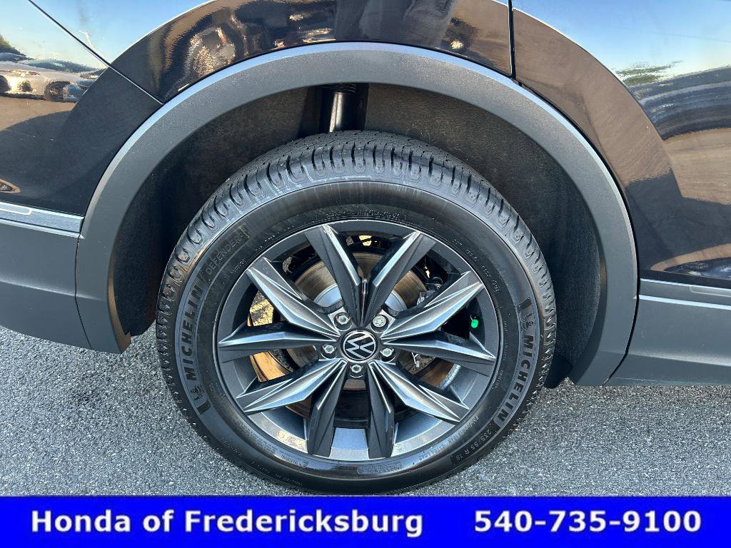 Used 2022 Volkswagen Tiguan SE FWD image 31