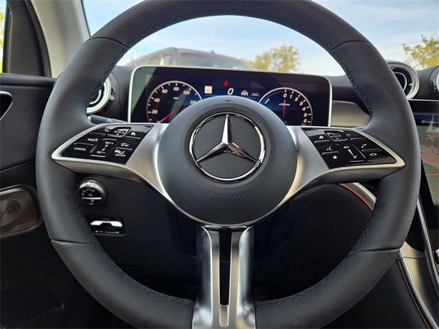 New 2025 Mercedes-Benz GLC 350e 4MATIC image 16