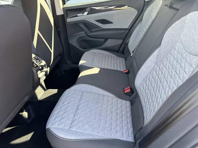 Used 2025 Volkswagen Tiguan S w/ 18" Wheel Package FWD image 11