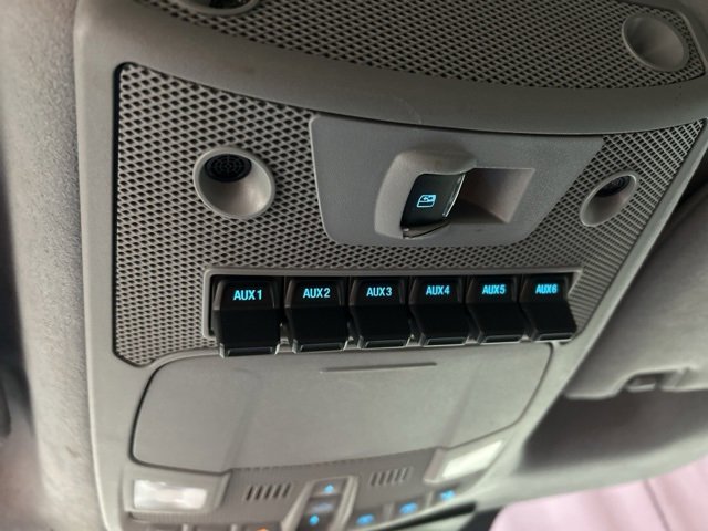 Used 2022 Ford F350 Limited image 14