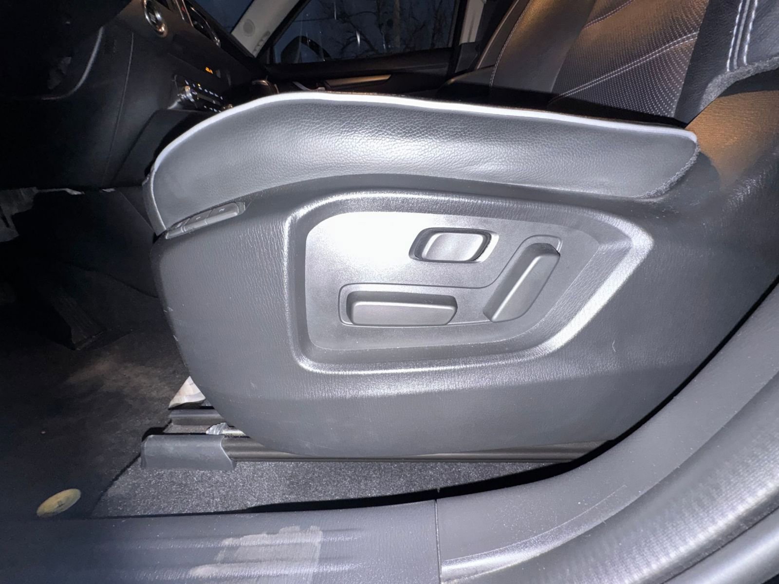 Used 2025 MAZDA CX-5 AWD 2.5 S w/ Preferred Package image 23