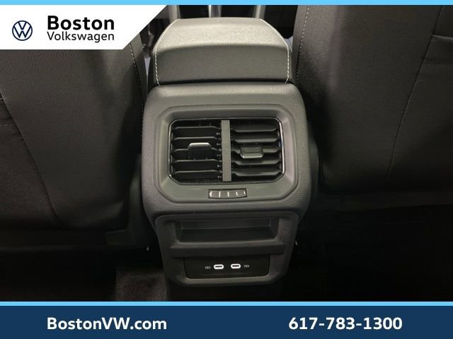 New 2026 Volkswagen Taos SEL AWD/4WD image 26