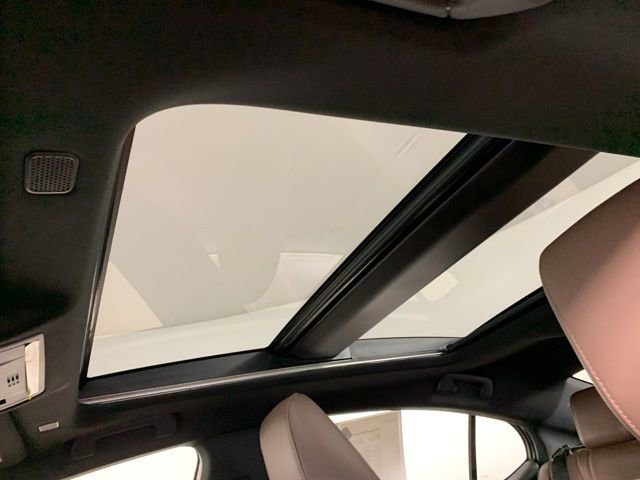 Used 2025 Lexus ES 350 Luxury w/ Accessory Package (Z2) image 30