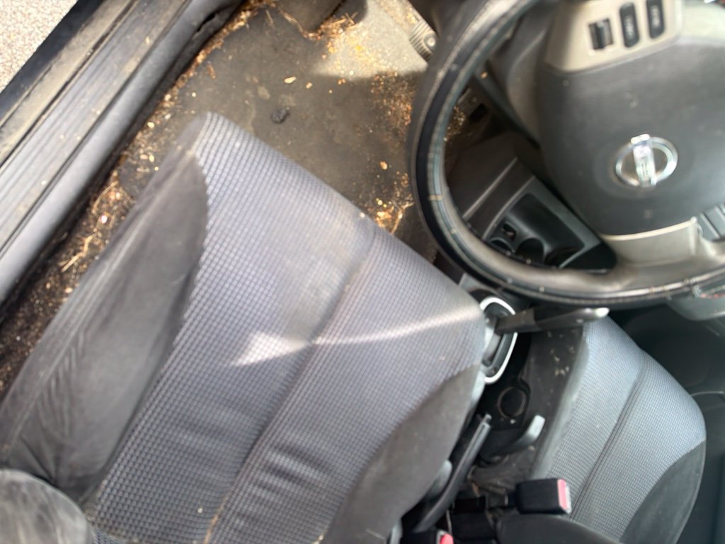 Used 2011 Nissan Versa 1.8 S w/ PWR Plus Pkg FWD image 3