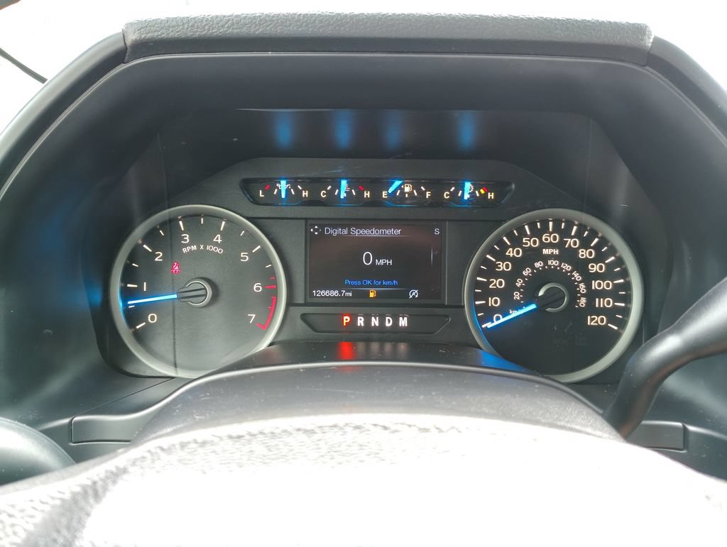 Used 2017 Ford F150 XLT w/ Equipment Group 301A Mid AWD/4WD image 27