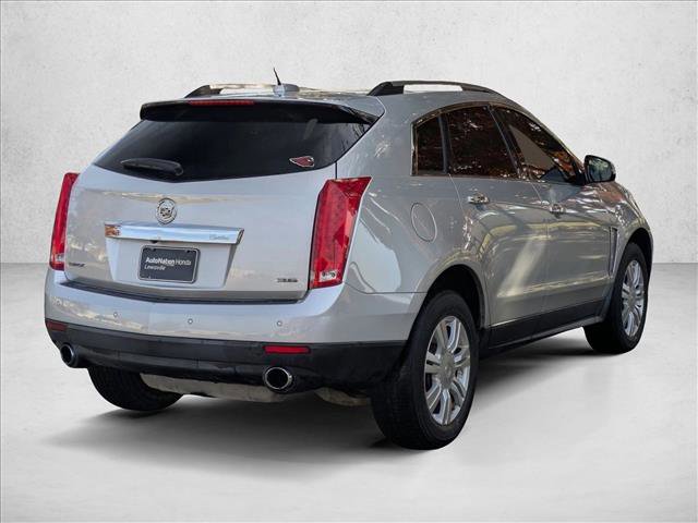 Used 2015 Cadillac SRX Luxury image 2