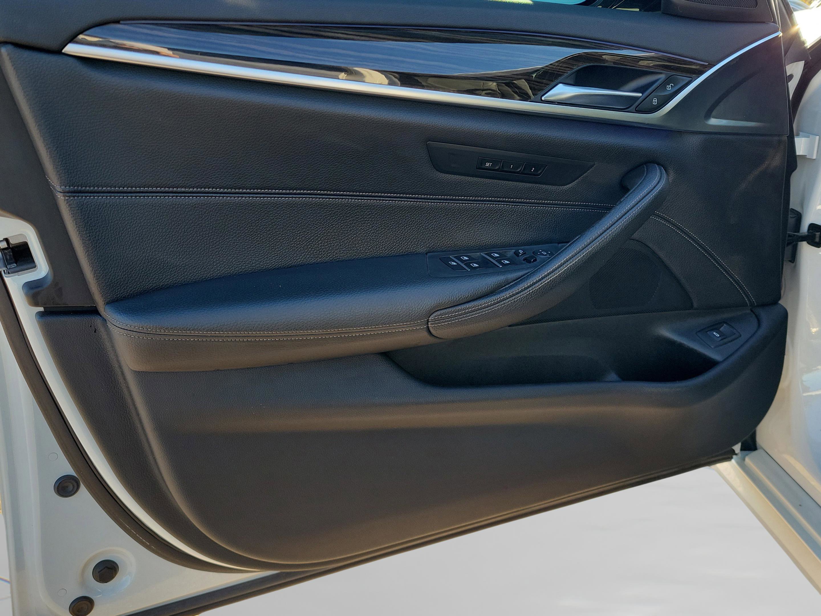 Used 2020 BMW 540i image 18