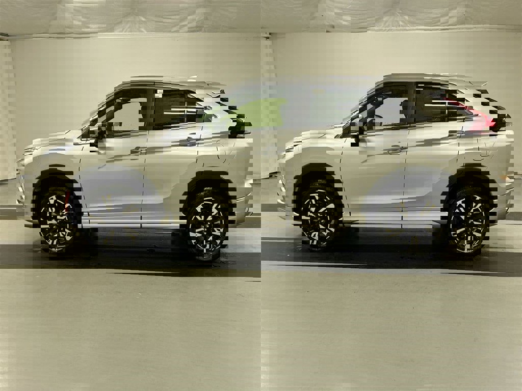 New 2026 Mitsubishi Eclipse Cross SEL image 6