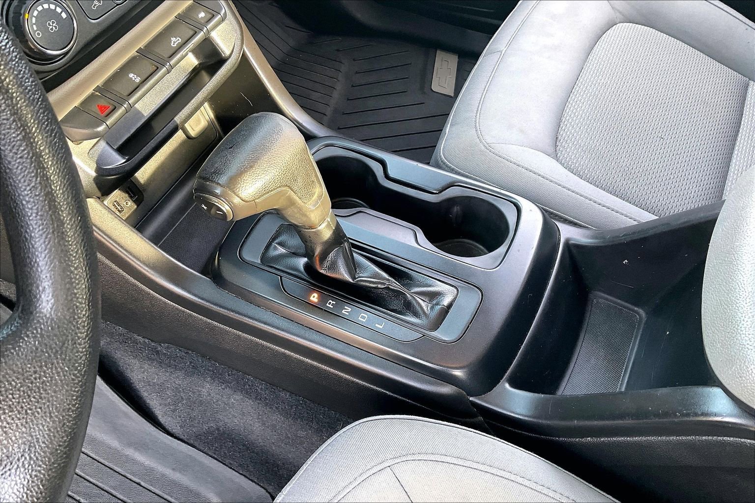 Used 2019 Chevrolet Colorado W/T w/ Custom Special Edition image 13