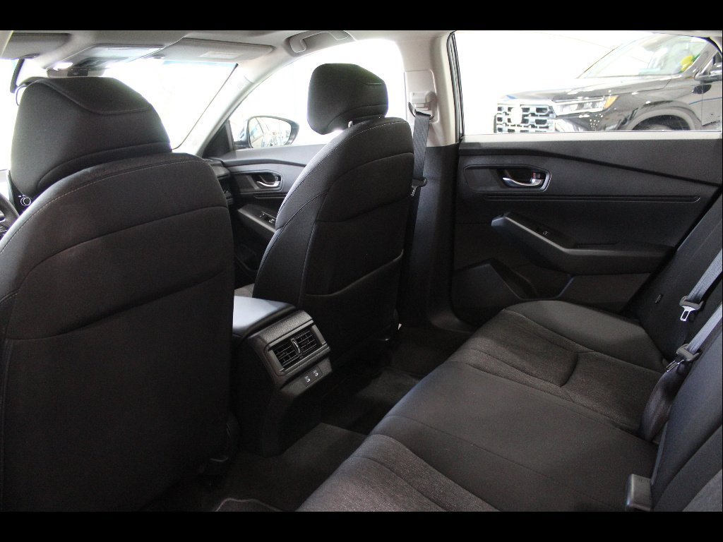 Certified 2025 Honda Accord SE image 16