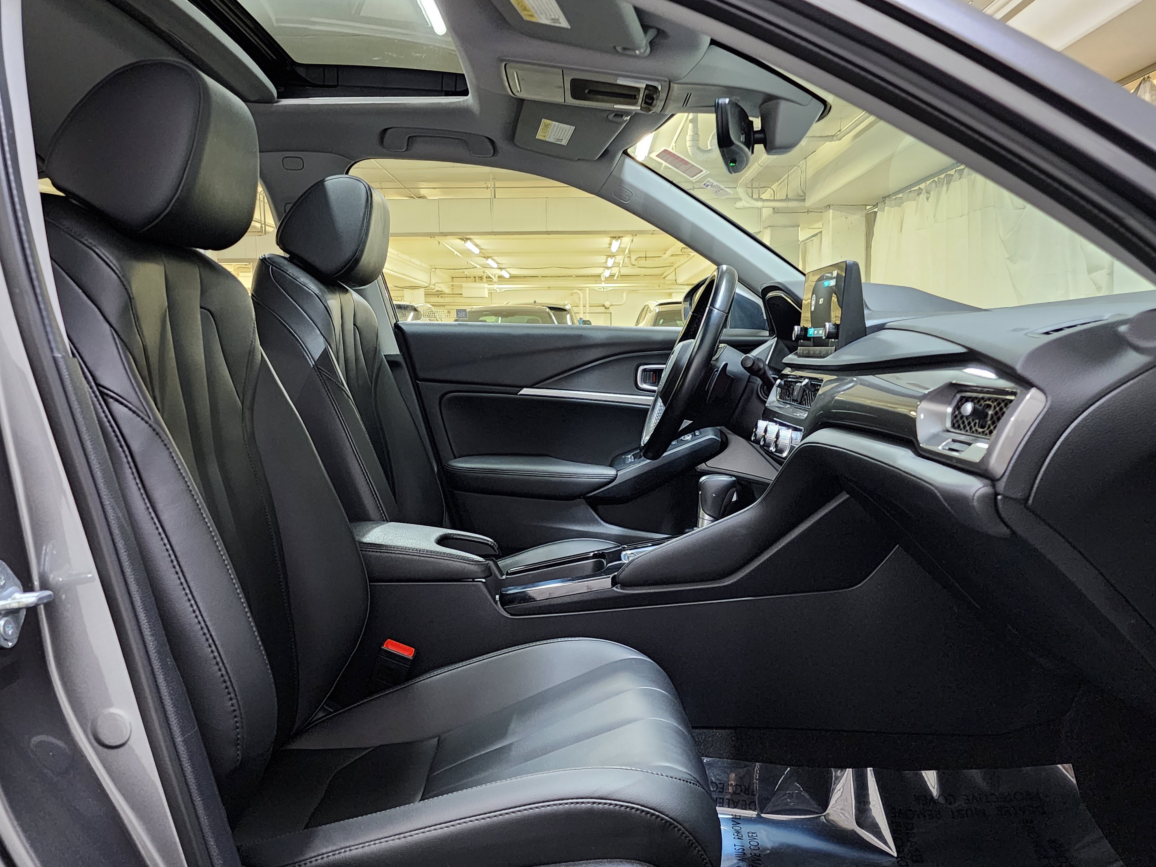 Certified 2025 Acura Integra FWD image 24