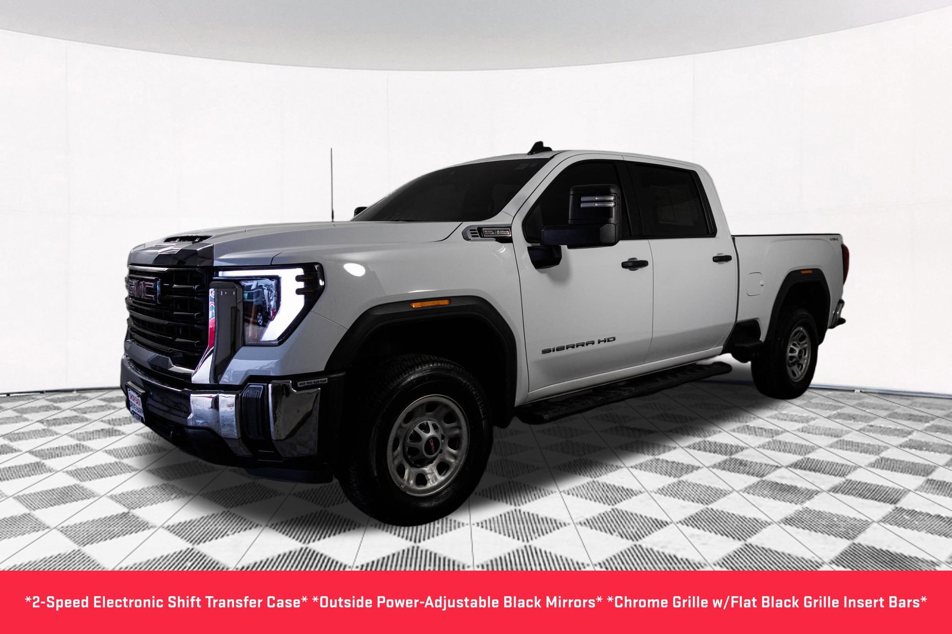 Used 2024 GMC Sierra 2500 Pro w/ Convenience Package AWD/4WD image 11