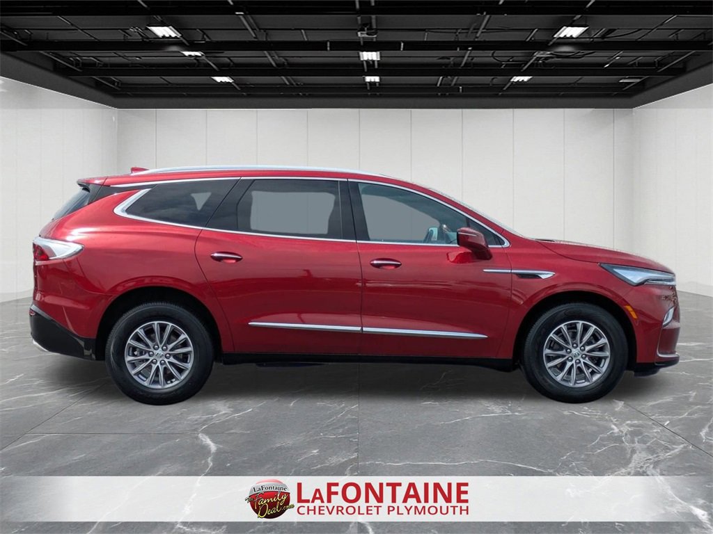 Used 2024 Buick Enclave Premium image 6