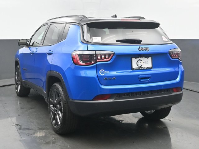 New 2026 Jeep Compass Limited w/ Sun, Sound & Navigation Group AWD/4WD image 4