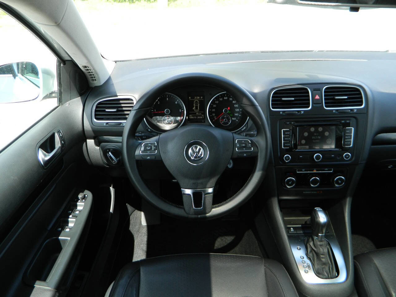 Used 2012 Volkswagen Jetta TDI image 15